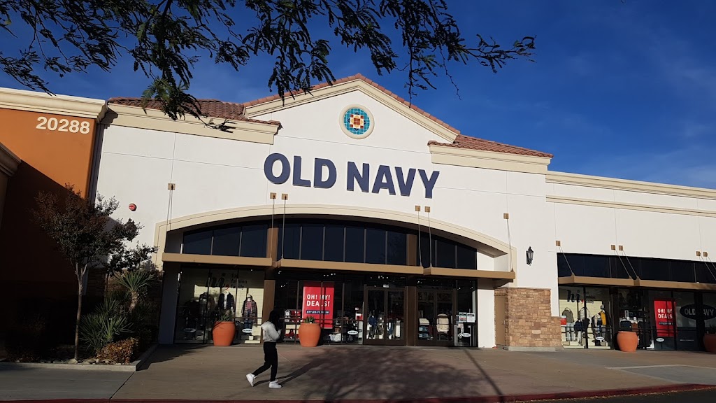 Old Navy | 20346 CA-18 Ste 100, Apple Valley, CA 92307, USA | Phone: (760) 946-6802