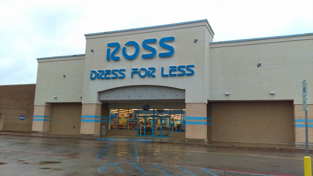 Ross Dress for Less | 2201 S Interstate 35, Denton, TX 76205, USA | Phone: (940) 566-2400