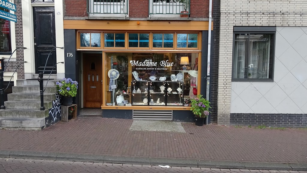 Madame Blue Delftware & Jewelry | Prinsengracht 176, 1016 HB Amsterdam, Netherlands | Phone: 020 362 7591