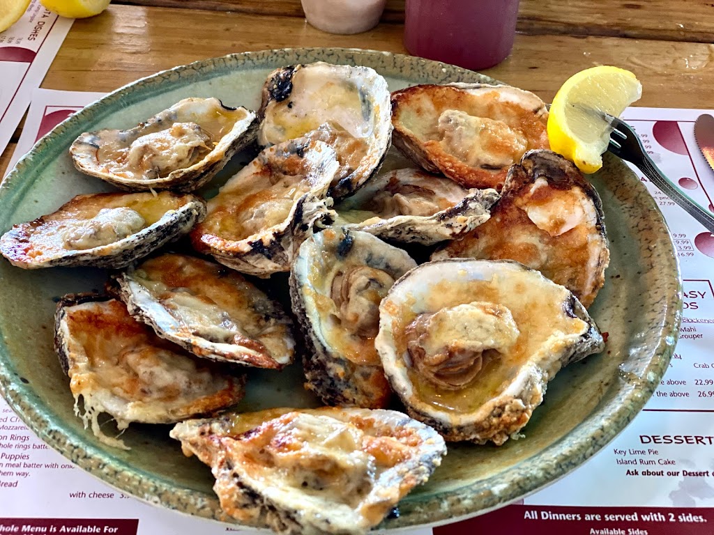 P.J.s Oyster Bar | 415 2nd St, Indian Rocks Beach, FL 33785, USA | Phone: (727) 596-5898