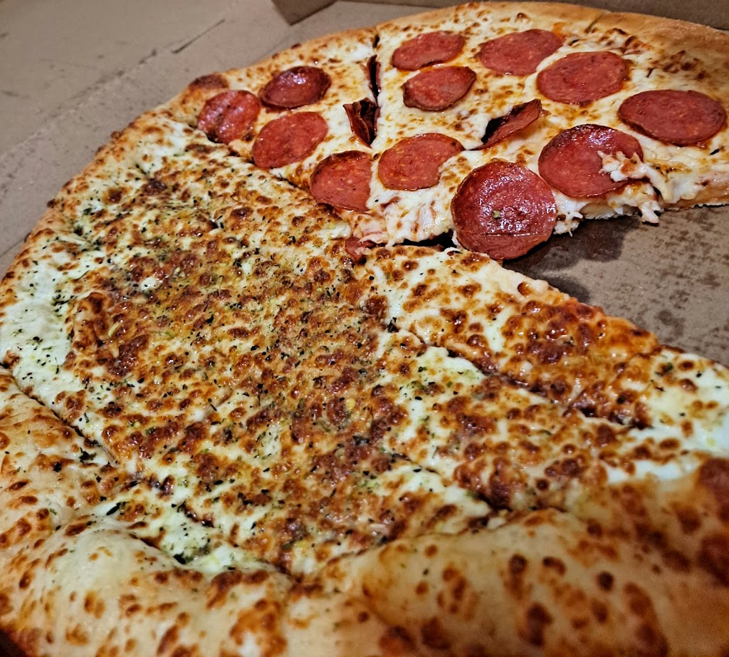 Little Caesars Pizza | 936 Southfield Rd, Lincoln Park, MI 48146, USA | Phone: (313) 386-7750