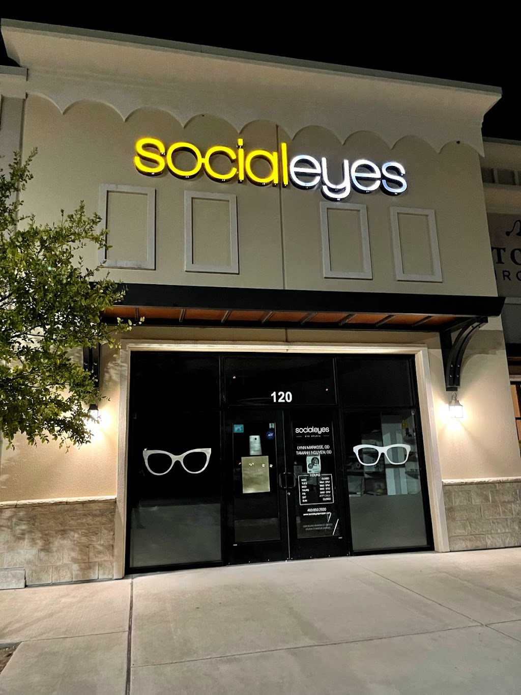 Socialeyes Eye Studio (Socialeyes Eyecare) | 1061 N Coleman St #120, Prosper, TX 75078, USA | Phone: (469) 850-2920