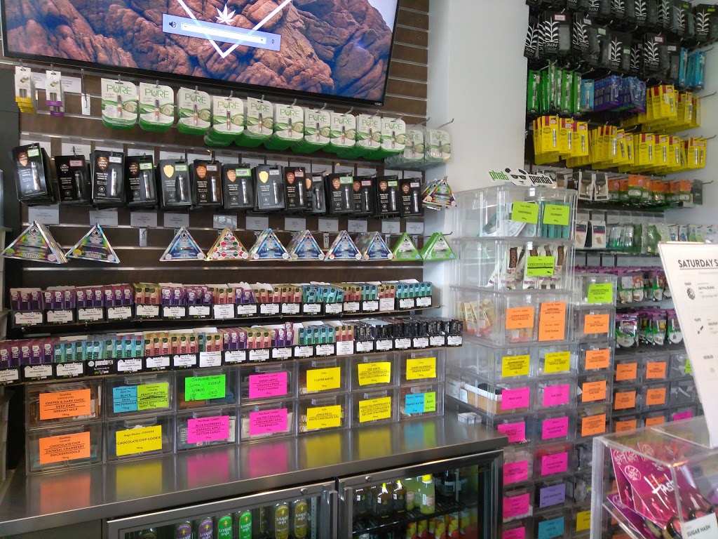 The West Seattle Marijuana Store | 10825 Myers Way S, Seattle, WA 98168, USA | Phone: (206) 420-7343