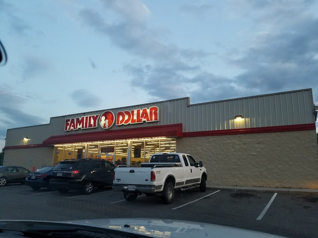 Family Dollar | 14494 Fancy Gap Hwy, Cana, VA 24317, USA | Phone: (410) 843-2084