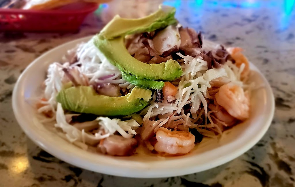 Mariscos El Puerto Escondido - San Bernardino | 1970 Ostrems Way, San Bernardino, CA 92407, USA | Phone: (909) 804-2550