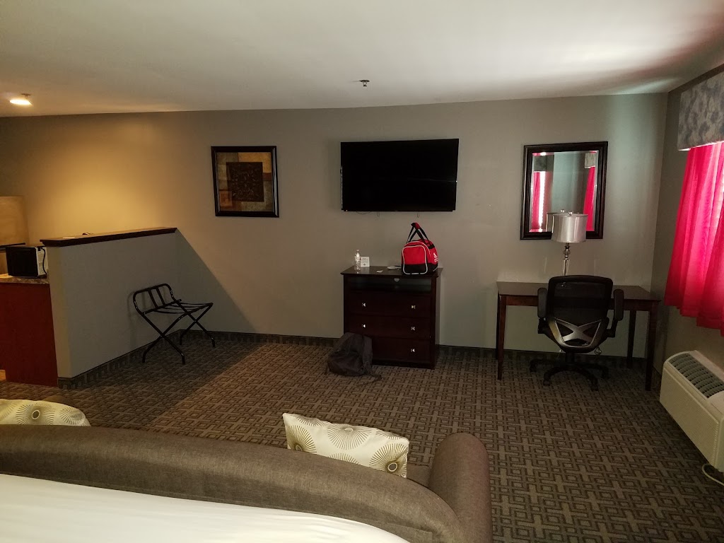 Holmes Suites & Inn | 6335 E Broad St, Columbus, OH 43213, USA | Phone: (614) 604-8594