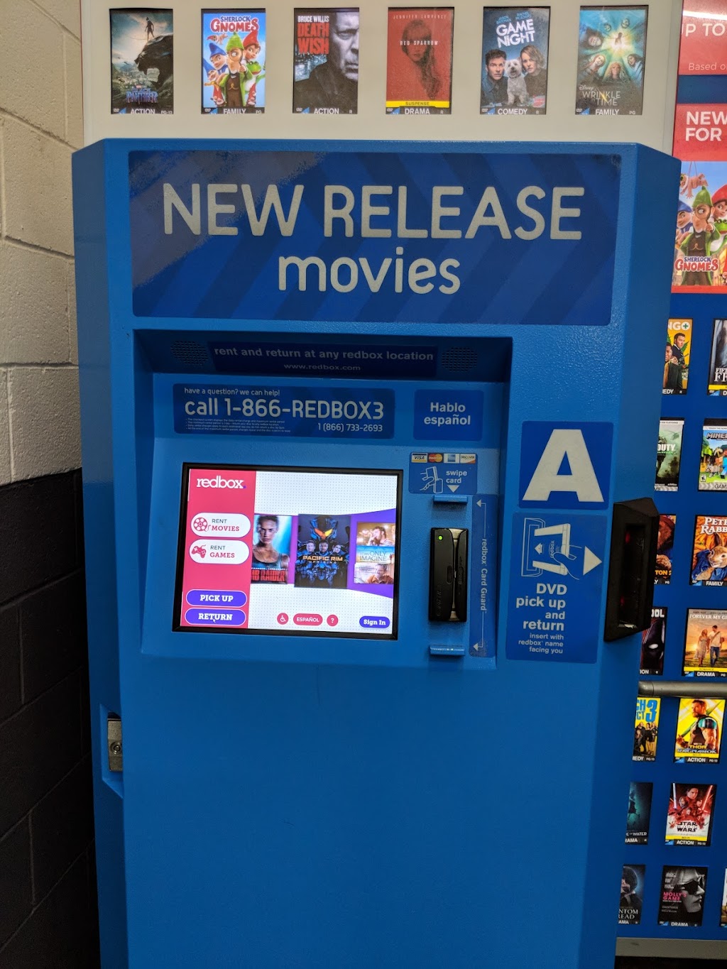 Redbox | 3002 Stacy Allison Way, Woodburn, OR 97071, USA | Phone: (866) 733-2693