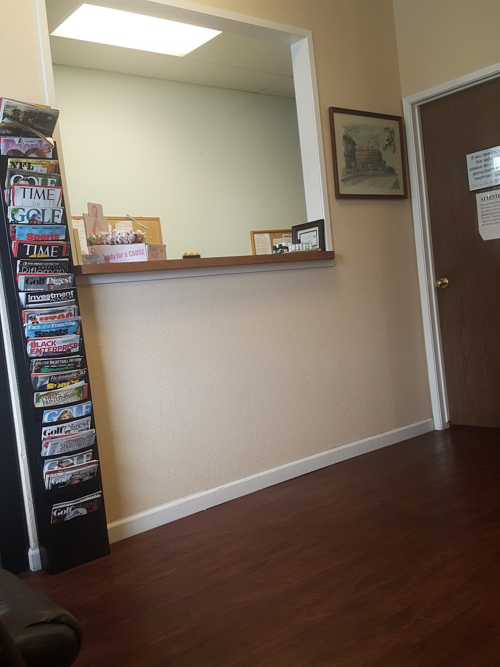 Phillips Chiropractic | 375 W Main St d, Woodland, CA 95695, USA | Phone: (530) 666-2526