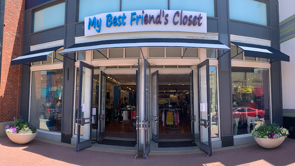 My Best Friends Closet Northfield | 8316 Northfield Blvd #1635, Denver, CO 80238, USA | Phone: (720) 457-0000