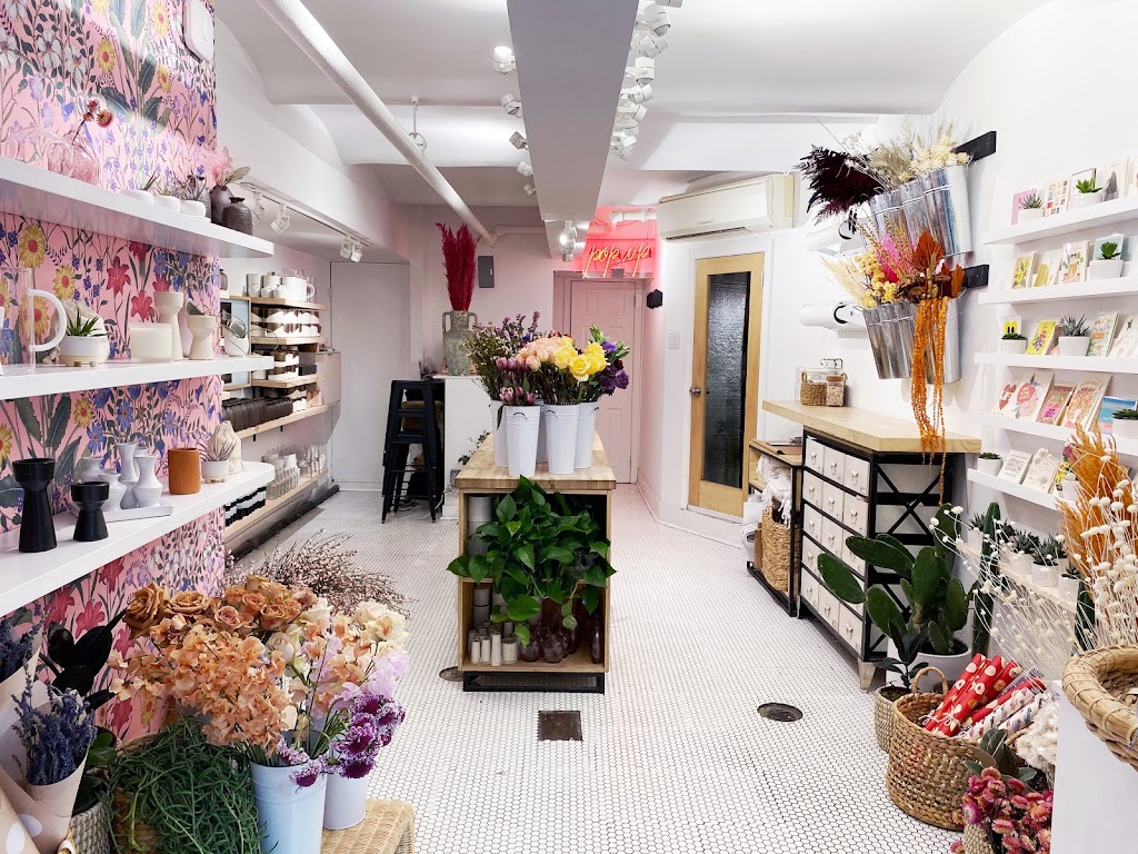 POPUP FLORIST | 120 W 28th St, New York, NY 10001, USA | Phone: (917) 675-7545