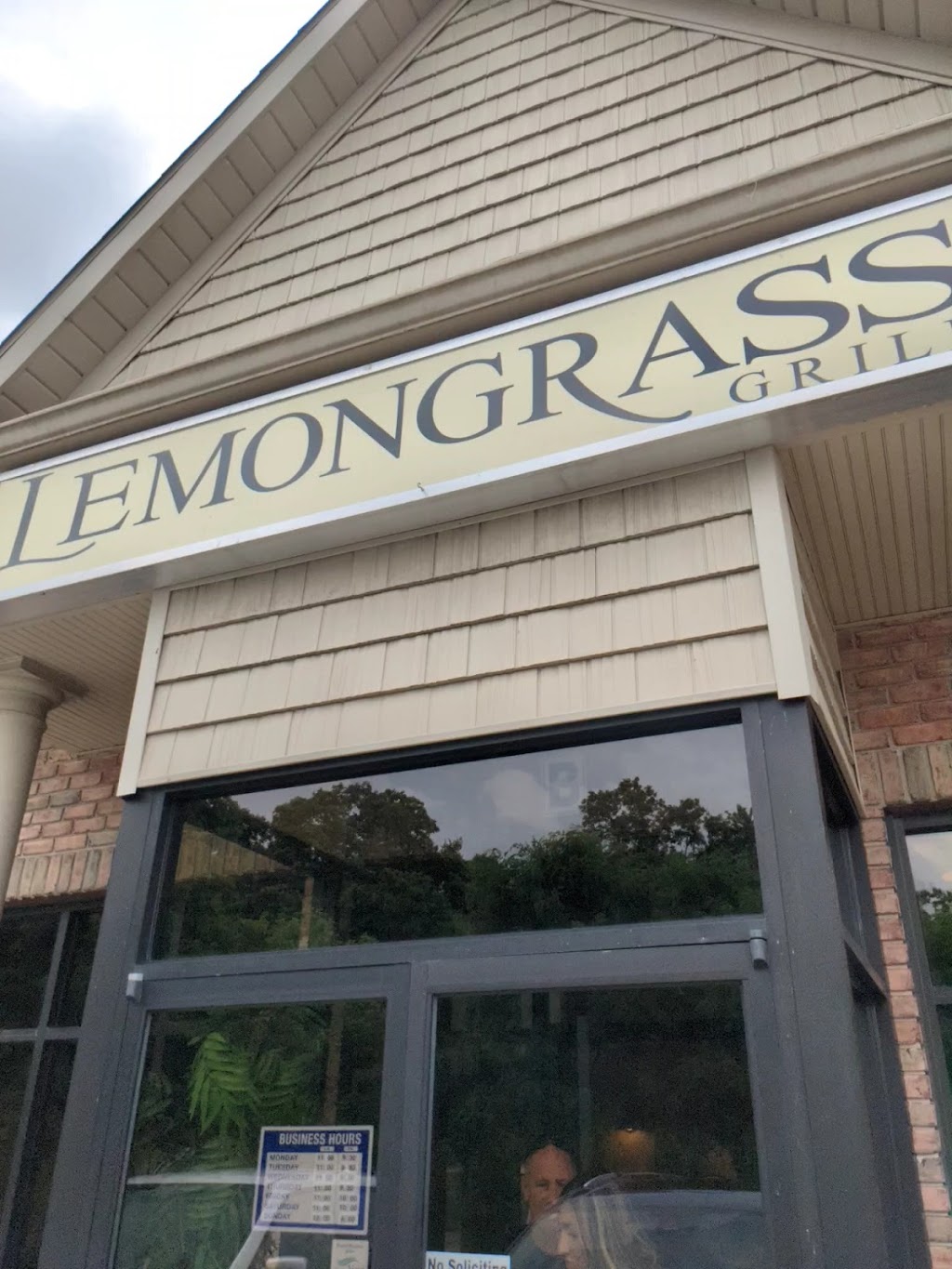 Lemongrass Grill Thai Restaurant and Bar | 20 N Main St, Munroe Falls, OH 44262, USA | Phone: (234) 706-6488