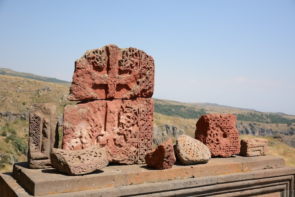 Vahramashen Church | 96QH+3CV, Amberd Road, Antarut, Armenia | Phone: 093 966059