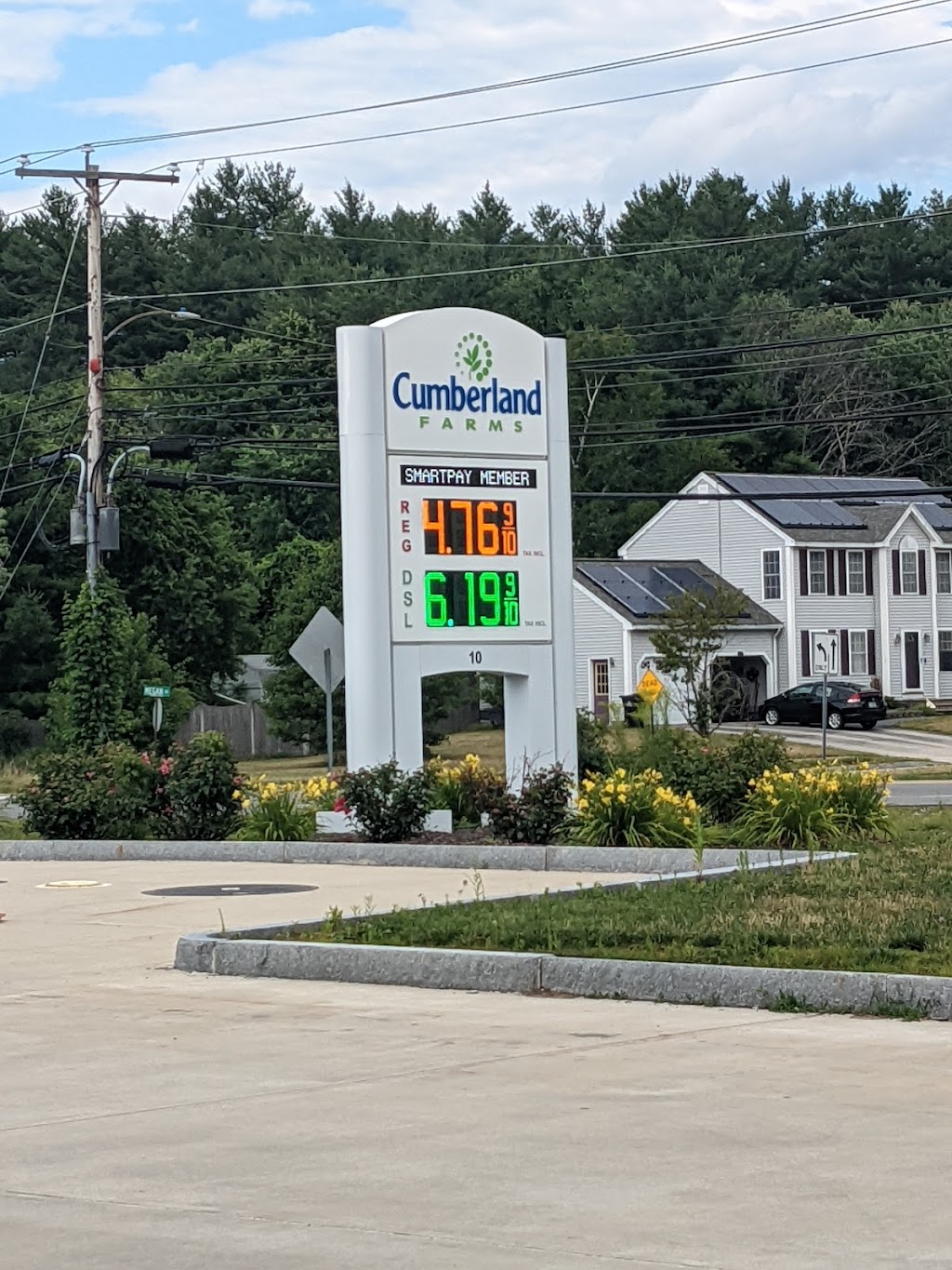 Cumberland Farms | 10 Morgan Rd, Hudson, NH 03051, USA | Phone: (603) 594-4580