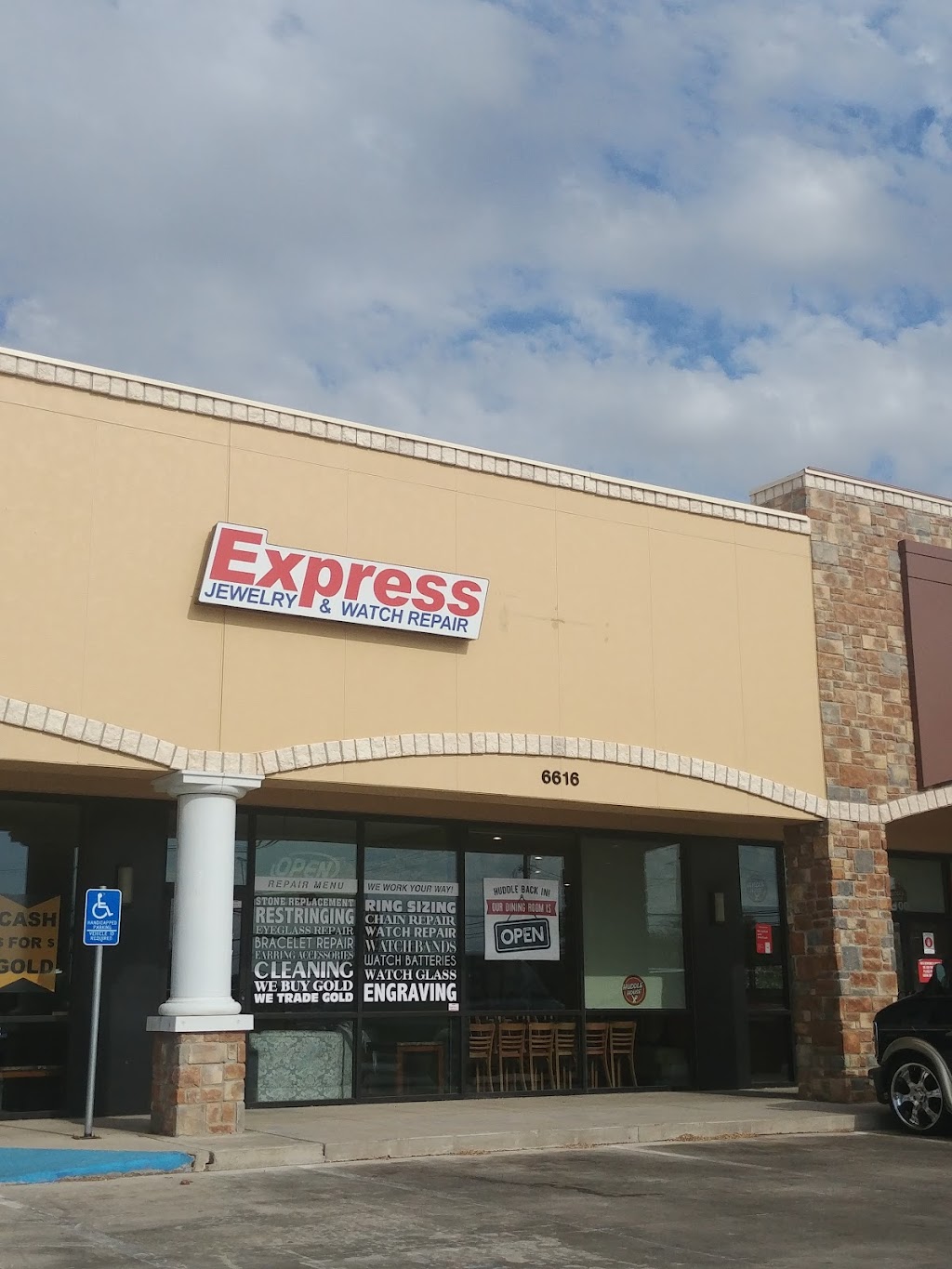 Express jewelry watch repair | 6616 Milwaukee Ave #200, Lubbock, TX 79407, USA | Phone: (806) 993-1552