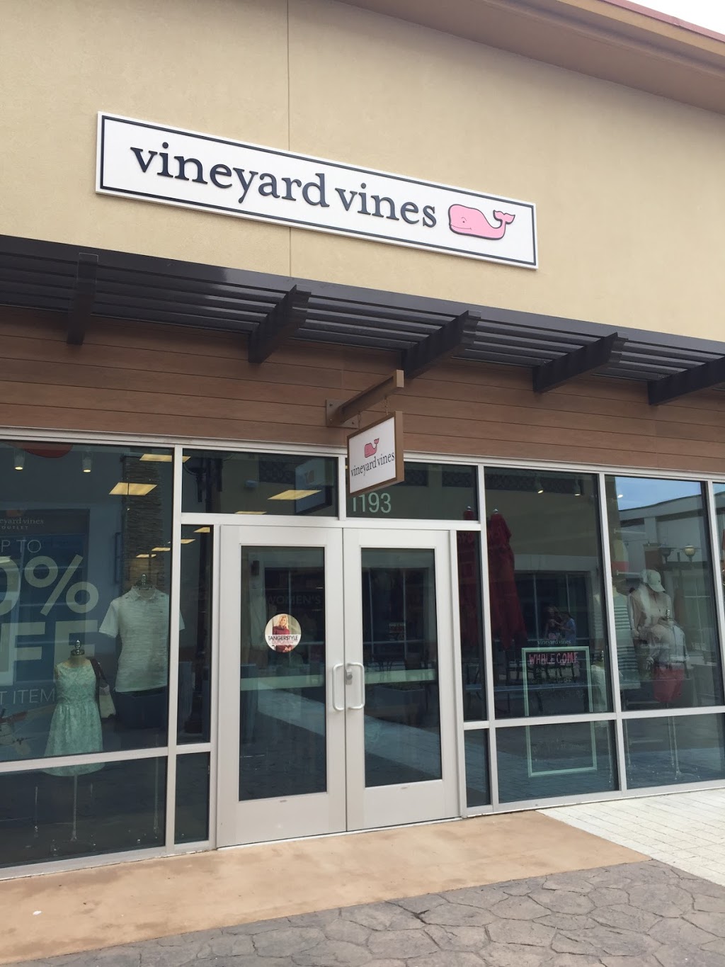 vineyard vines Outlet | 15841 N Fwy #1193, Fort Worth, TX 76177, USA | Phone: (682) 350-4148