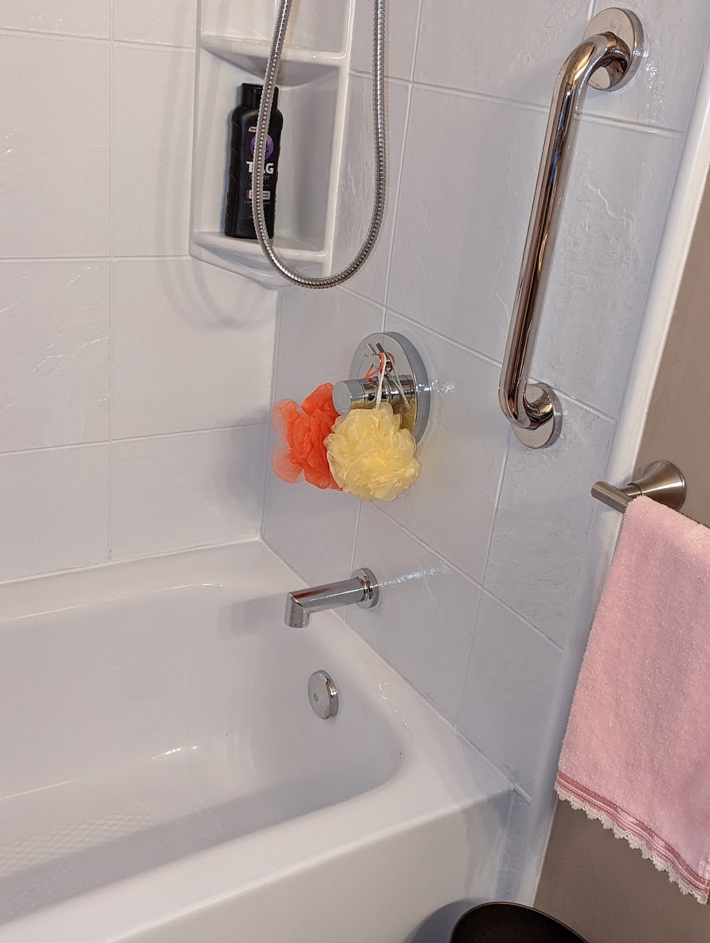 Bath Fitter | 1163 Holiday Dr A, Kent, OH 44240, USA | Phone: (330) 230-7144