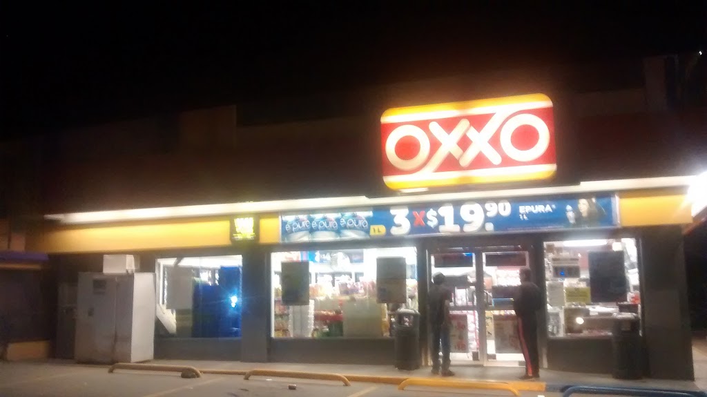 OXXO Zafiro | Corredor Tij-Rosarito 2000 24393, Villa del Sol, I, 22205 Tijuana, B.C., Mexico | Phone: 81 8320 2020