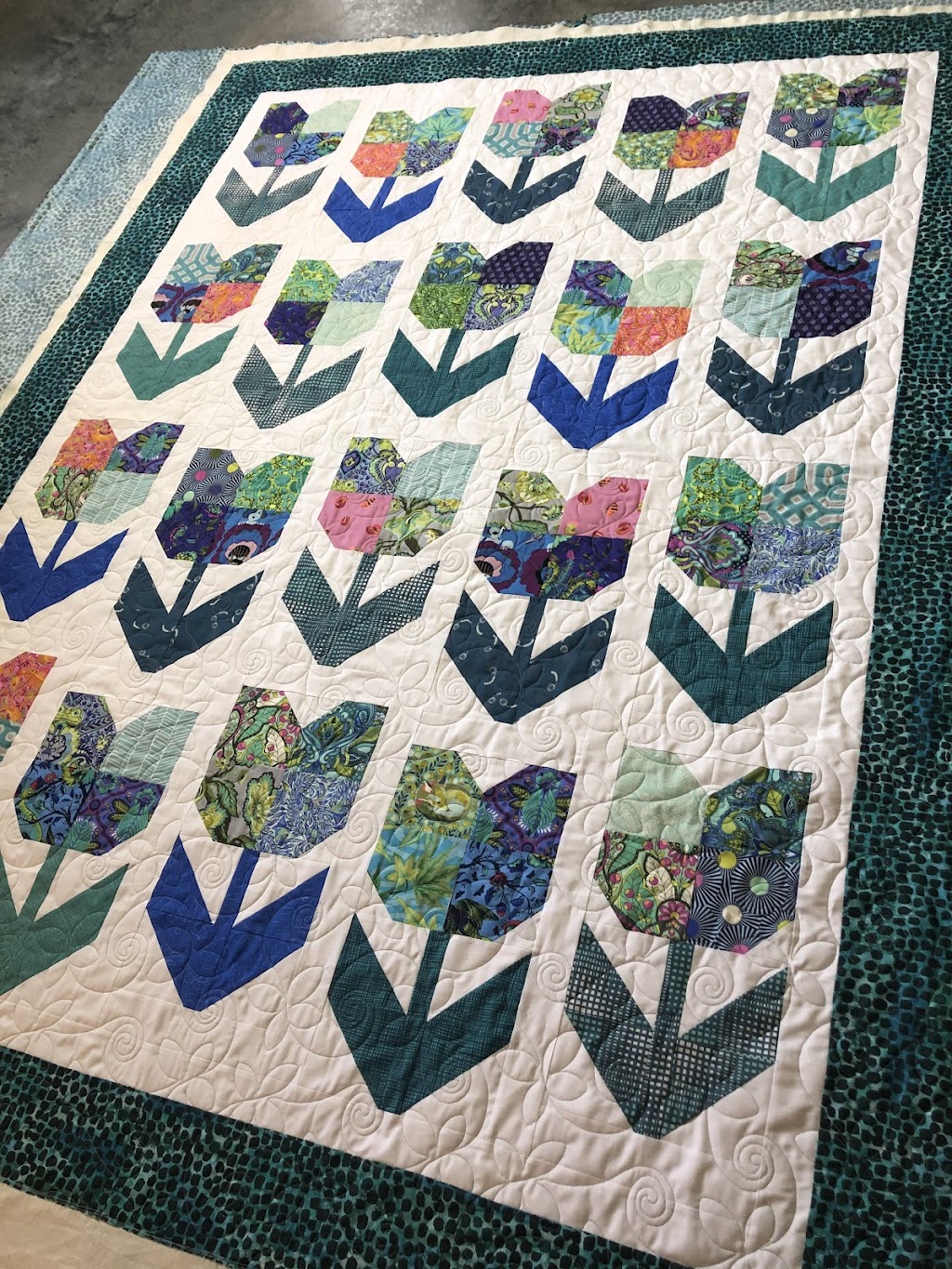 Yellow Brick Road Quilting Studio, LLC | 2726 Montrose Cir, Eudora, KS 66025, USA | Phone: (785) 542-0575