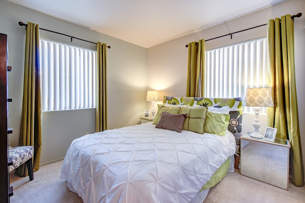 High Desert Villas | 16850 Jasmine St h, Victorville, CA 92395, USA | Phone: (833) 415-6112