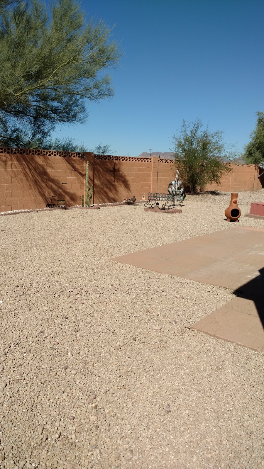 White Sands Estate Mobile Home Park | 980 E Broadway Ave, Apache Junction, AZ 85119, USA | Phone: (480) 982-3772