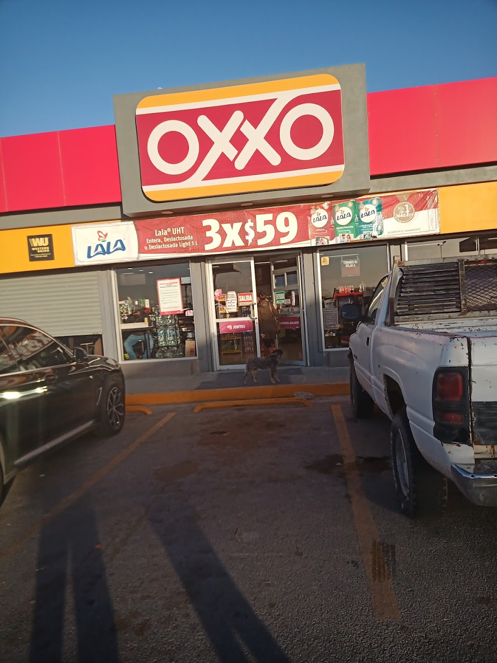 Oxxo Santa Teresa | 32675 Entronque a, Santa teresa, 32675 Cd Juárez, Chih., Mexico | Phone: 656 688 7650