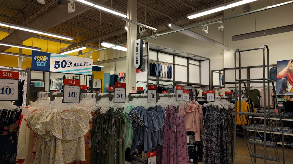 Old Navy - with Curbside Pickup | 2441 N Maize Rd #701, Wichita, KS 67205, USA | Phone: (316) 773-7012