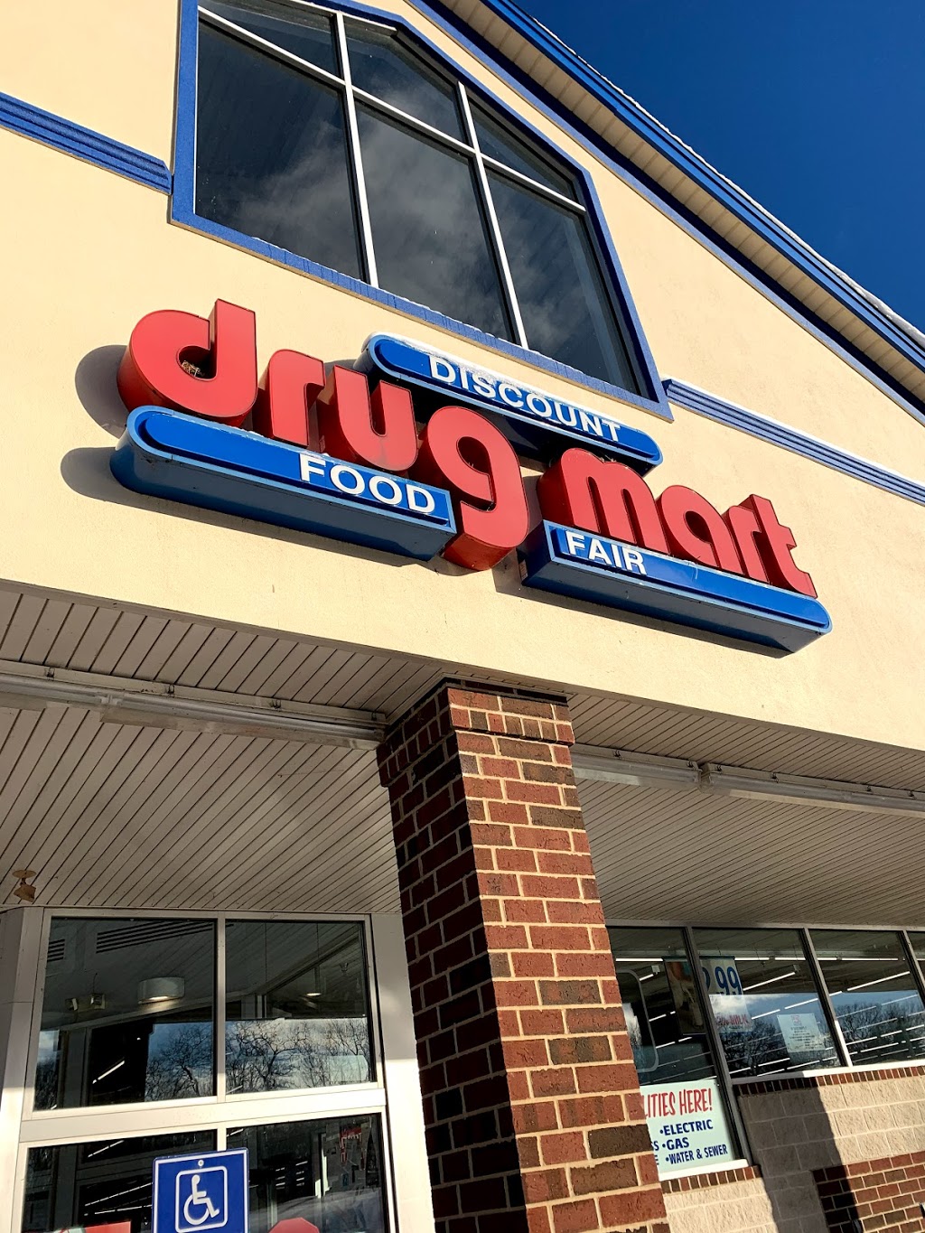 Discount Drug Mart | 33552 Detroit Rd, Avon, OH 44011, USA | Phone: (440) 937-4510