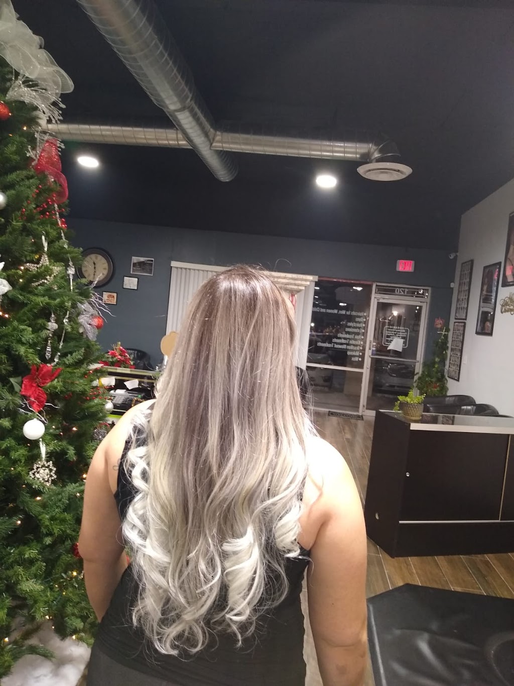 Lupita hair Salon by LUCERO | 2535 E Bell Rd #6, Phoenix, AZ 85032 | Phone: (602) 545-4516