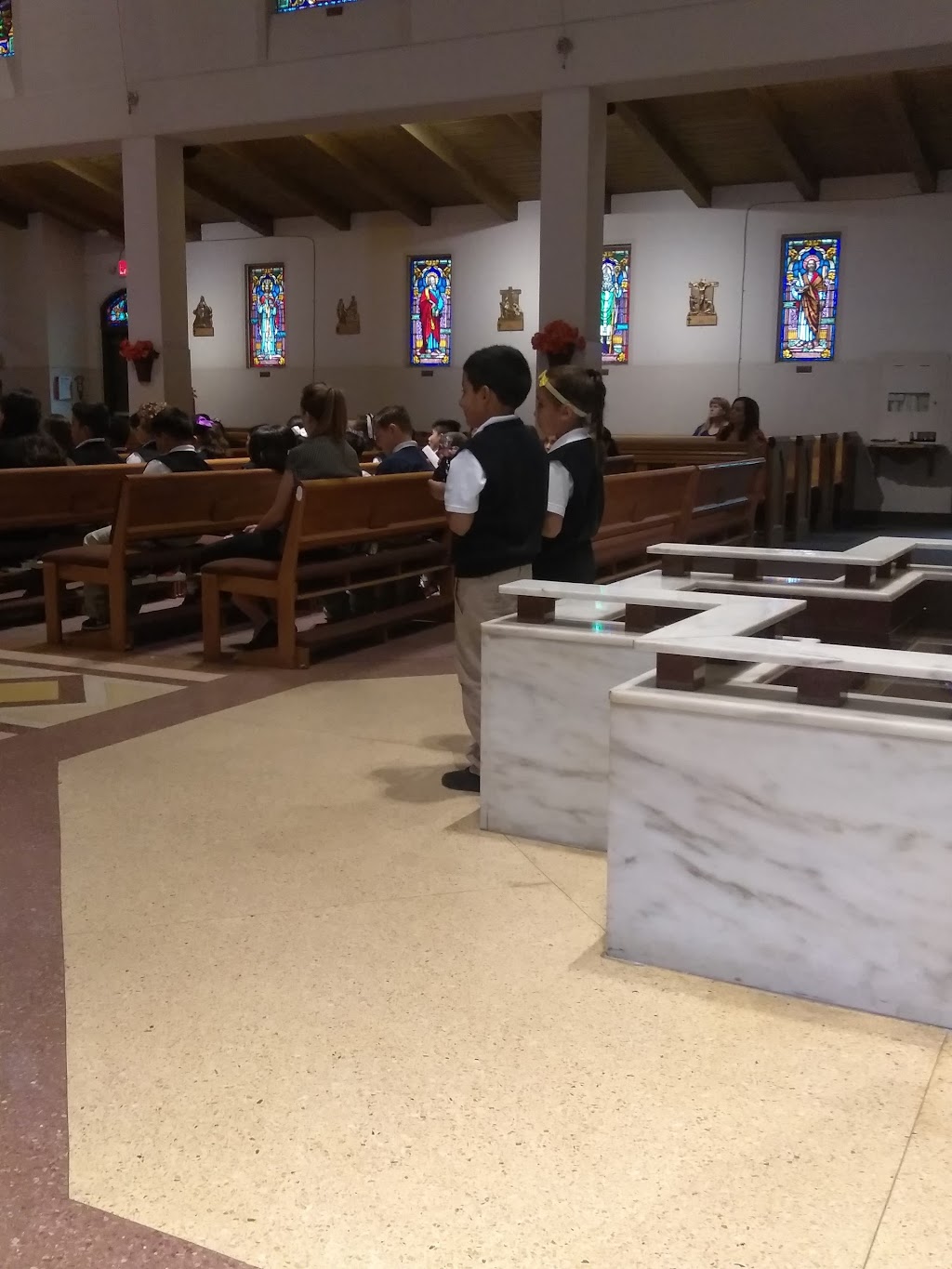 Holy Rosary Academy & Preschool | 2620 N Arrowhead Ave, San Bernardino, CA 92405, USA | Phone: (909) 886-1088