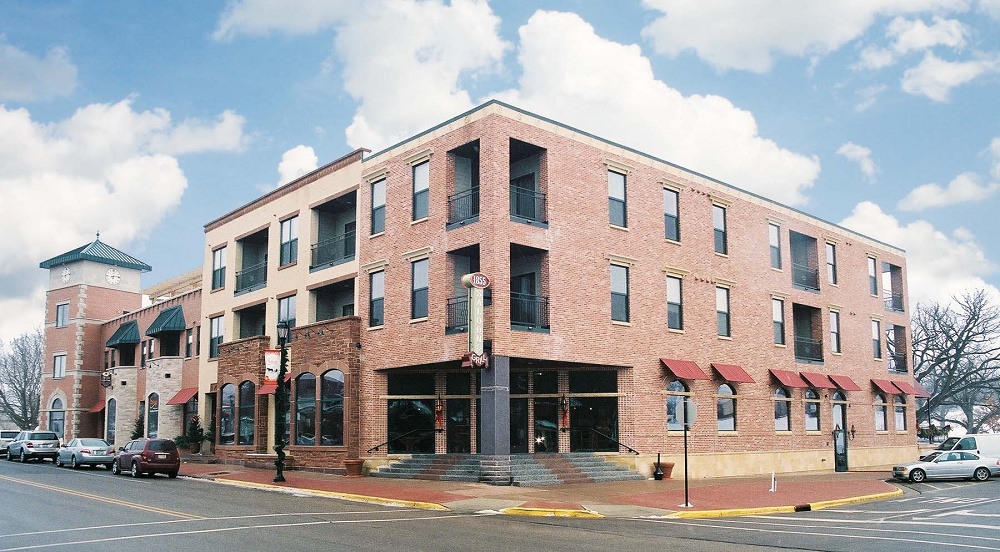 Olde Town Center Apartments | 218 S Main St, Cottage Grove, WI 53527, USA | Phone: (608) 839-6116