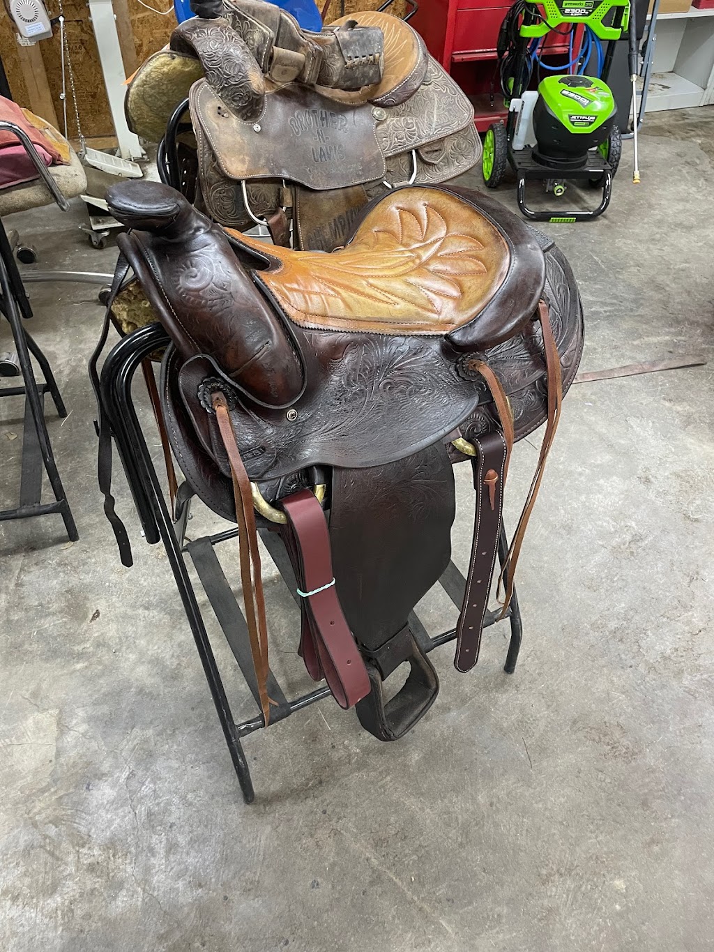 McDaniel Custom Saddles | 9528 FM917, Alvarado, TX 76009, USA | Phone: (817) 790-6446