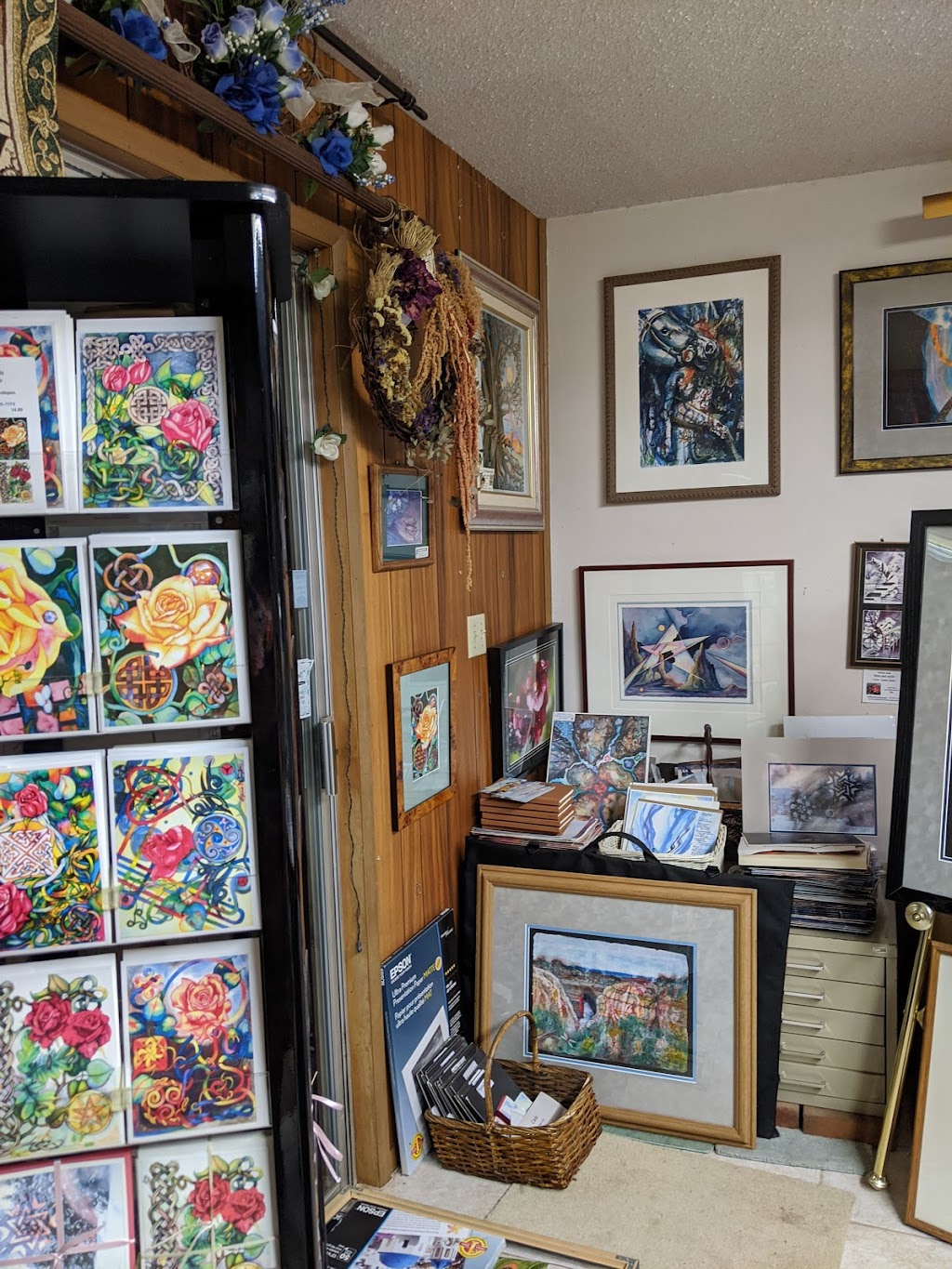 Laurelwood Art: Fine Art and Custom Framing | 38910 SW Hartley Rd, Gaston, OR 97119, USA | Phone: (503) 985-8765