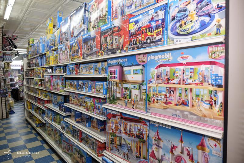 Kingston Toys & Stationery | 388 Kingston Ave, Brooklyn, NY 11225 | Phone: (718) 774-4409