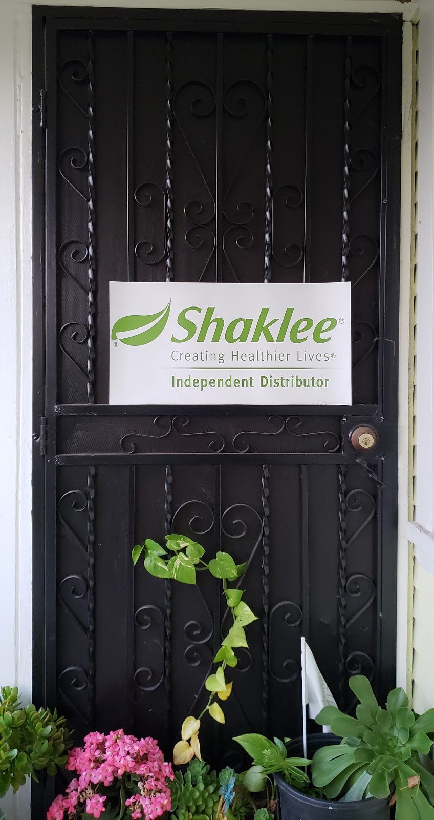 Shaklee | 2427 Virginia Rd, Los Angeles, CA 90016, USA | Phone: (323) 842-2166