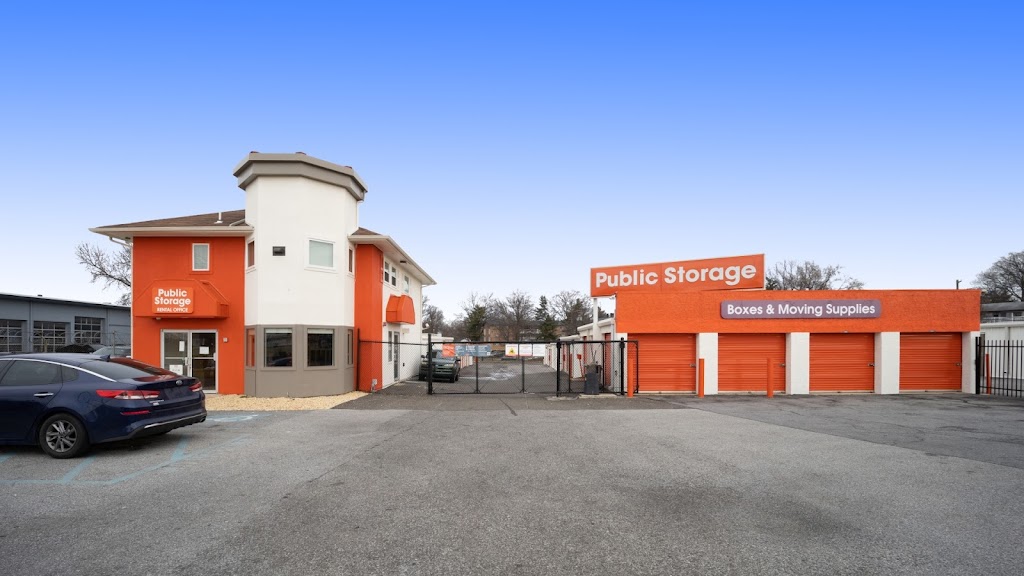 Public Storage | 4414 Suitland Rd, Hillcrest Heights, MD 20746, USA | Phone: (301) 965-0534