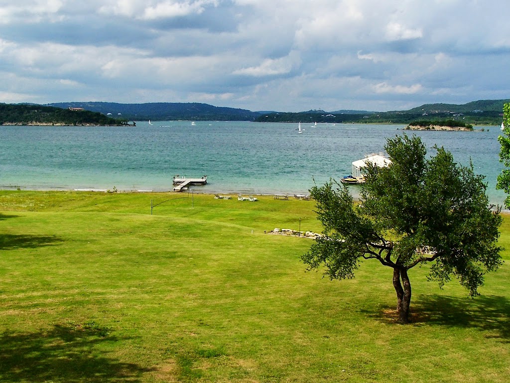 Montina Beach on Lake Travis | 16306 E Lakeshore Dr, Austin, TX 78734, USA | Phone: (512) 576-8800