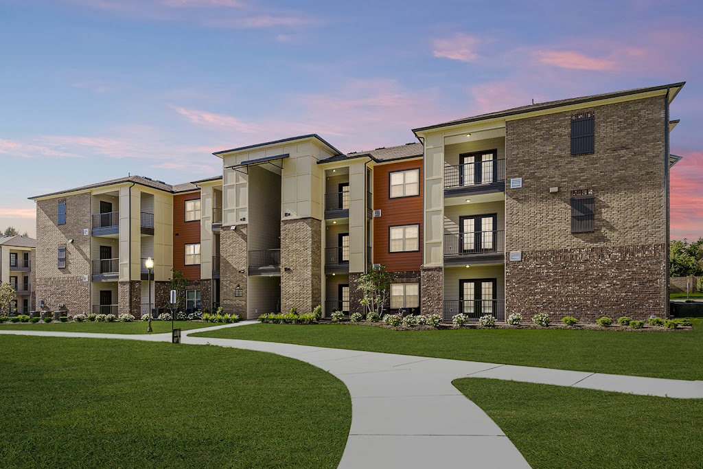 The Landing at Little Elm Apartments | 1031 FM2931, Aubrey, TX 76227, USA | Phone: (940) 535-7588