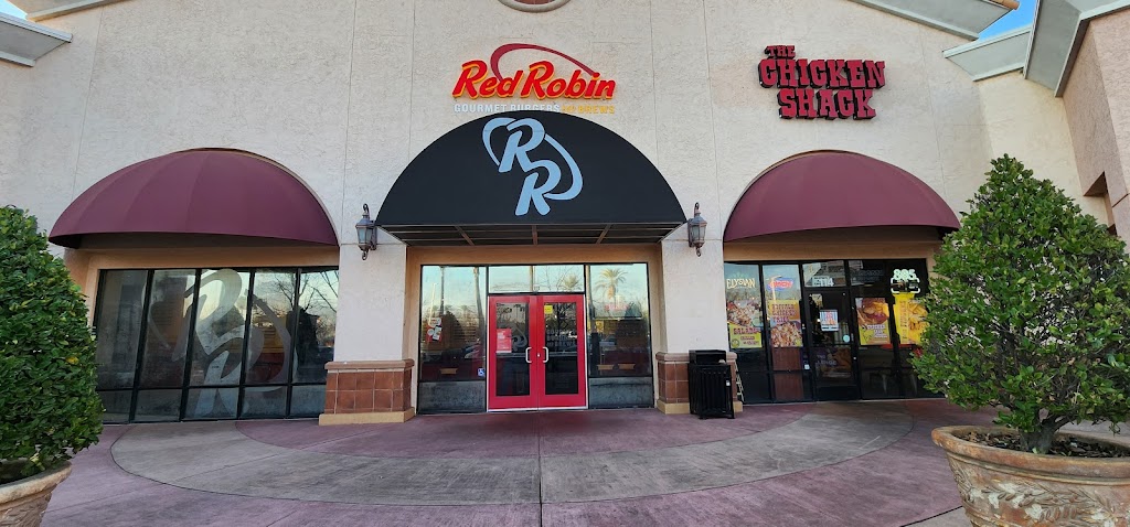 Red Robin Gourmet Burgers and Brews | 7675 N Blackstone Ave, Fresno, CA 93711, USA | Phone: (559) 436-4200