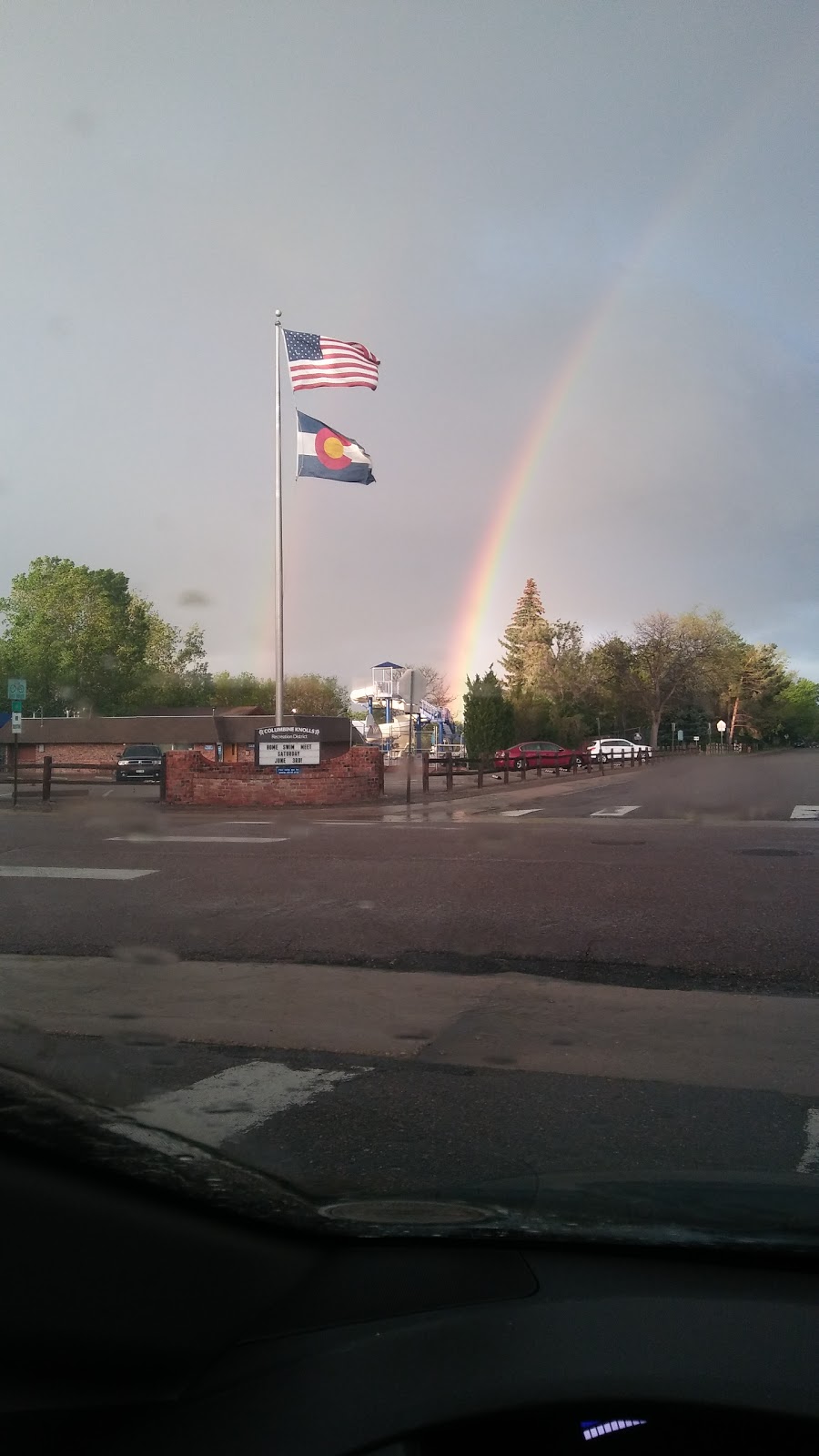 Columbine Knolls Pool | Columbine Knolls Grove Park, 6191 W Plymouth Dr, Littleton, CO 80128, USA | Phone: (303) 979-5120