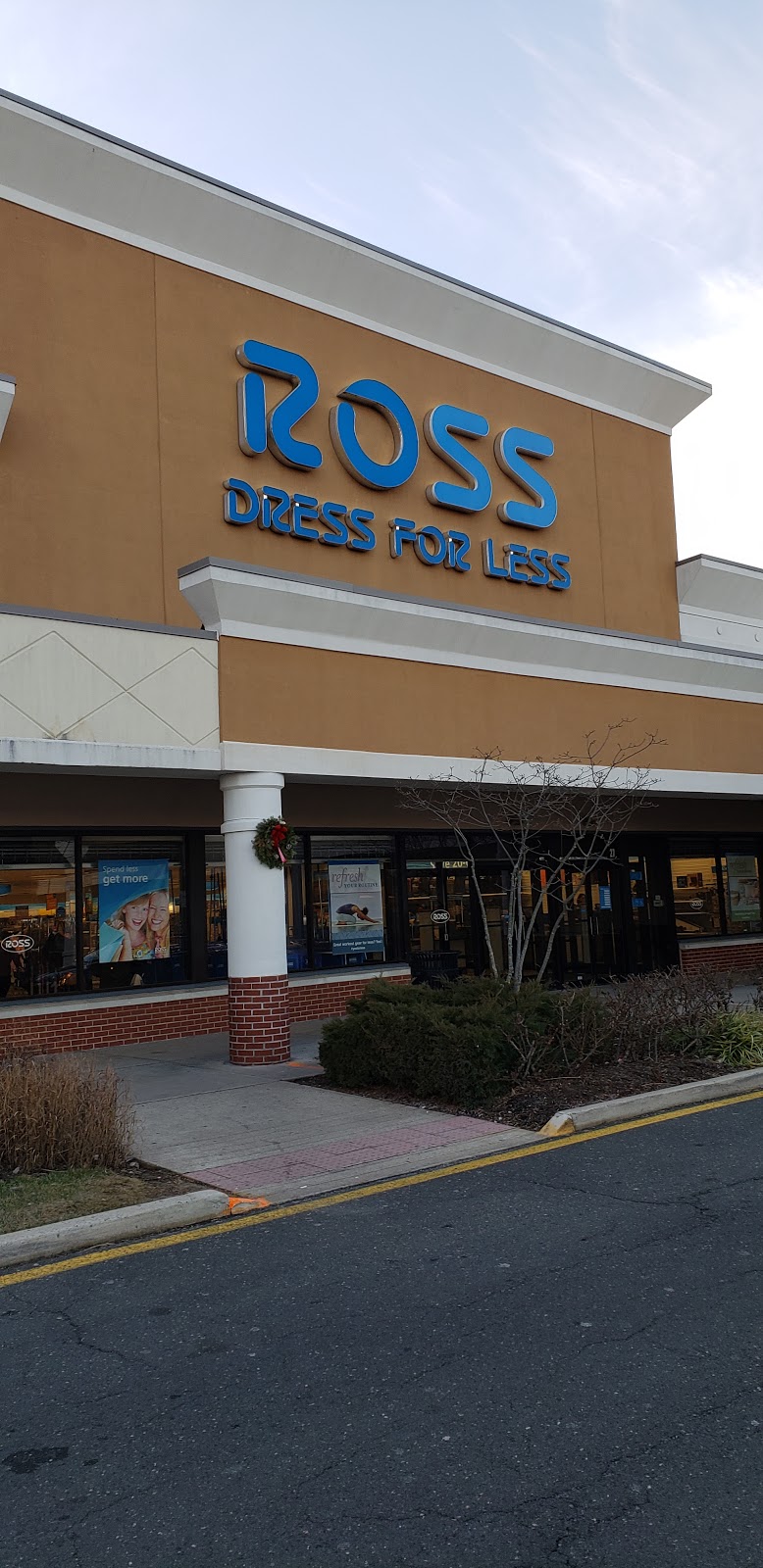 Ross Dress for Less | 3371 US-1, Lawrenceville, NJ 08648, USA | Phone: (609) 520-8878