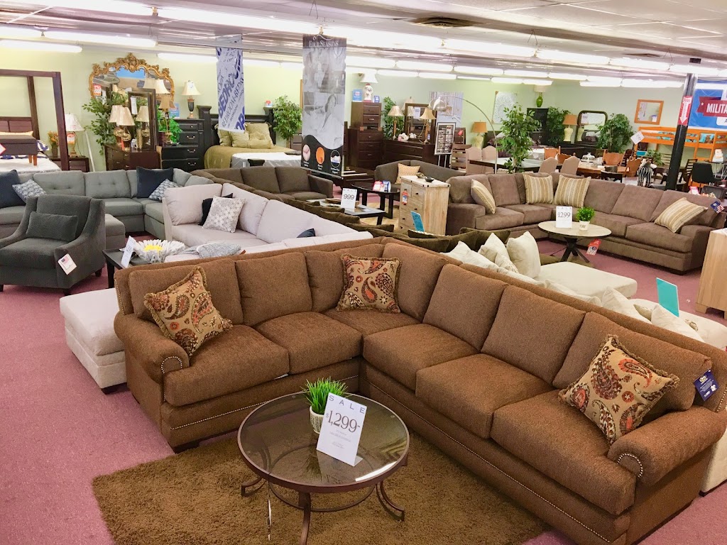 Lilys Furniture & Mattress | 10143 Jefferson Ave, Newport News, VA 23601 | Phone: (757) 595-4056