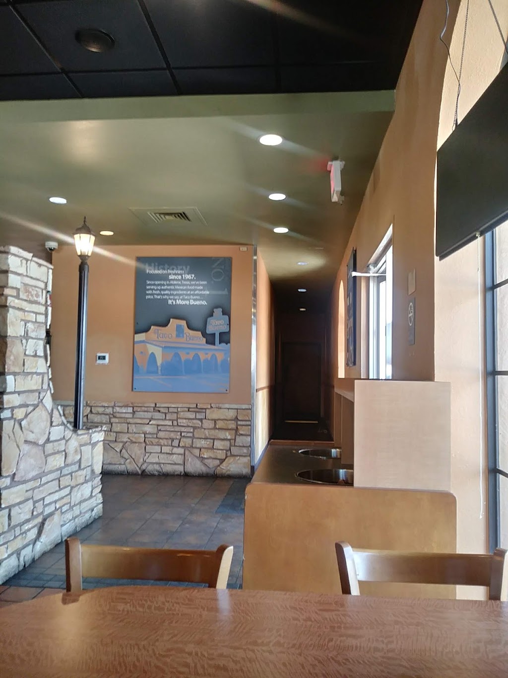 Taco Bueno | 1109 N Santa Fe Ave, Moore, OK 73160, USA | Phone: (405) 799-7095