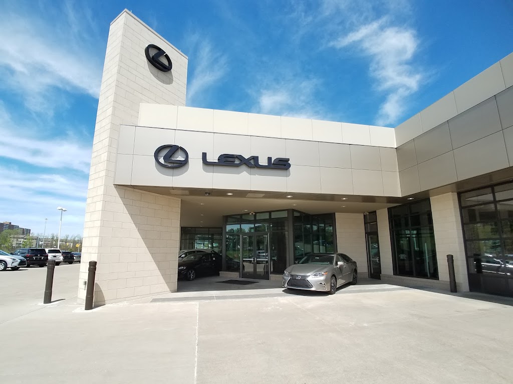 Classic Lexus | Photo 7 of 10 | Address: 2551 Som Center Rd, Willoughby Hills, OH 44094, USA | Phone: (440) 585-9003