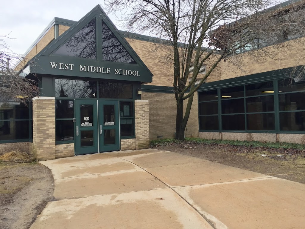 West Middle School | 44401 W Ann Arbor Trail, Plymouth, MI 48170, USA | Phone: (734) 416-7550