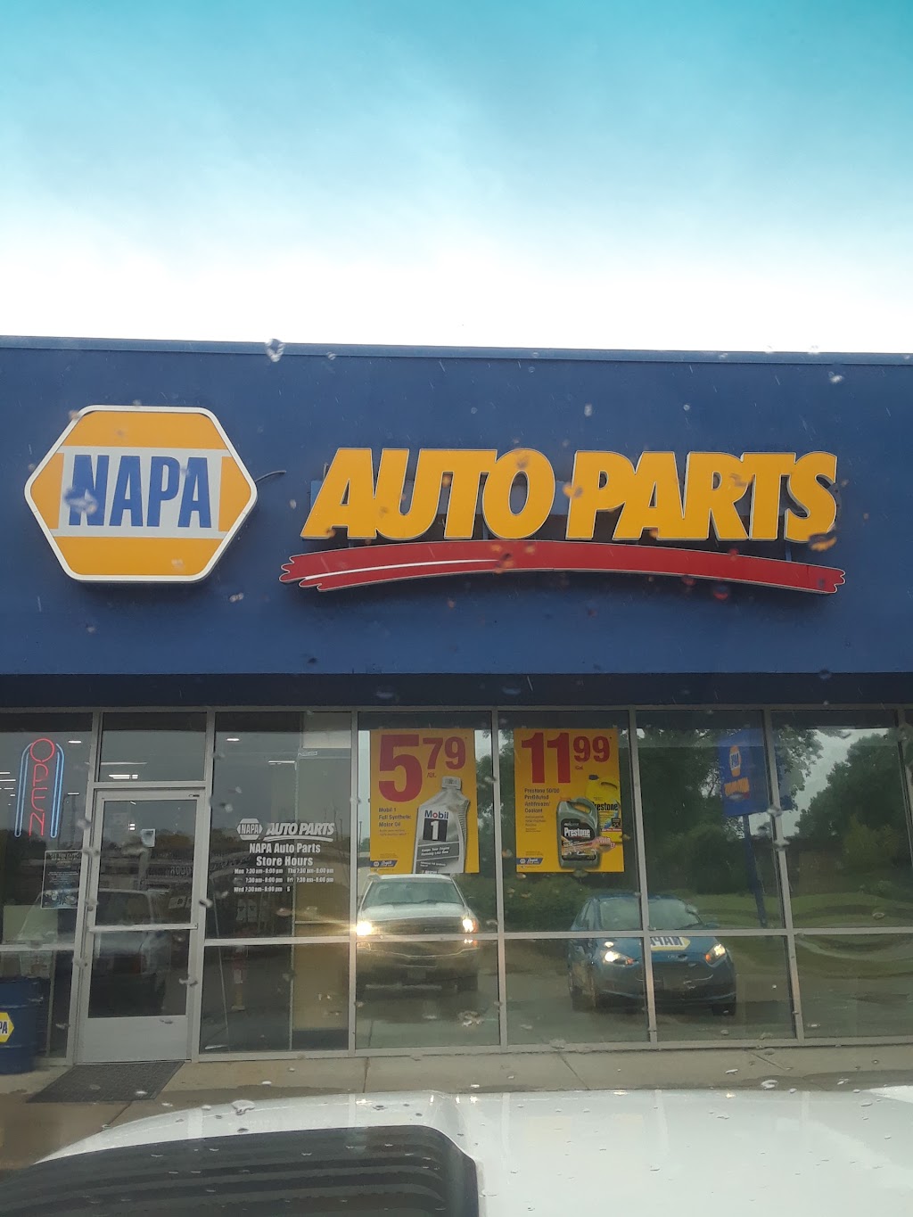 NAPA Auto Parts | 460 Marschall Rd, Shakopee, MN 55379, USA | Phone: (952) 445-5417