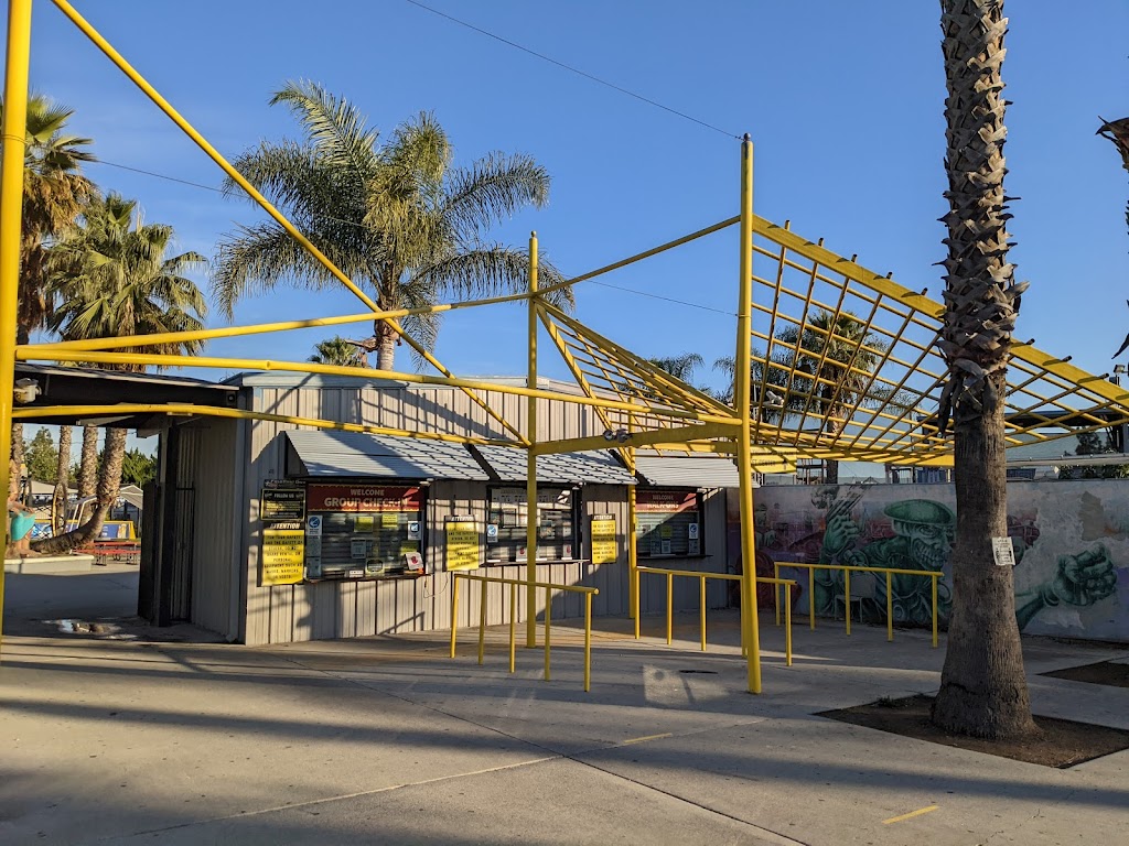 Hollywood Sports | 9030 Somerset Blvd, Bellflower, CA 90706, USA | Phone: (562) 867-9600