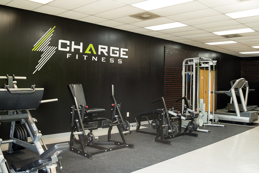 Charge Fitness and Performance | 2125 W Pioneer Pkwy, Grand Prairie, TX 75051, USA | Phone: (214) 235-0701