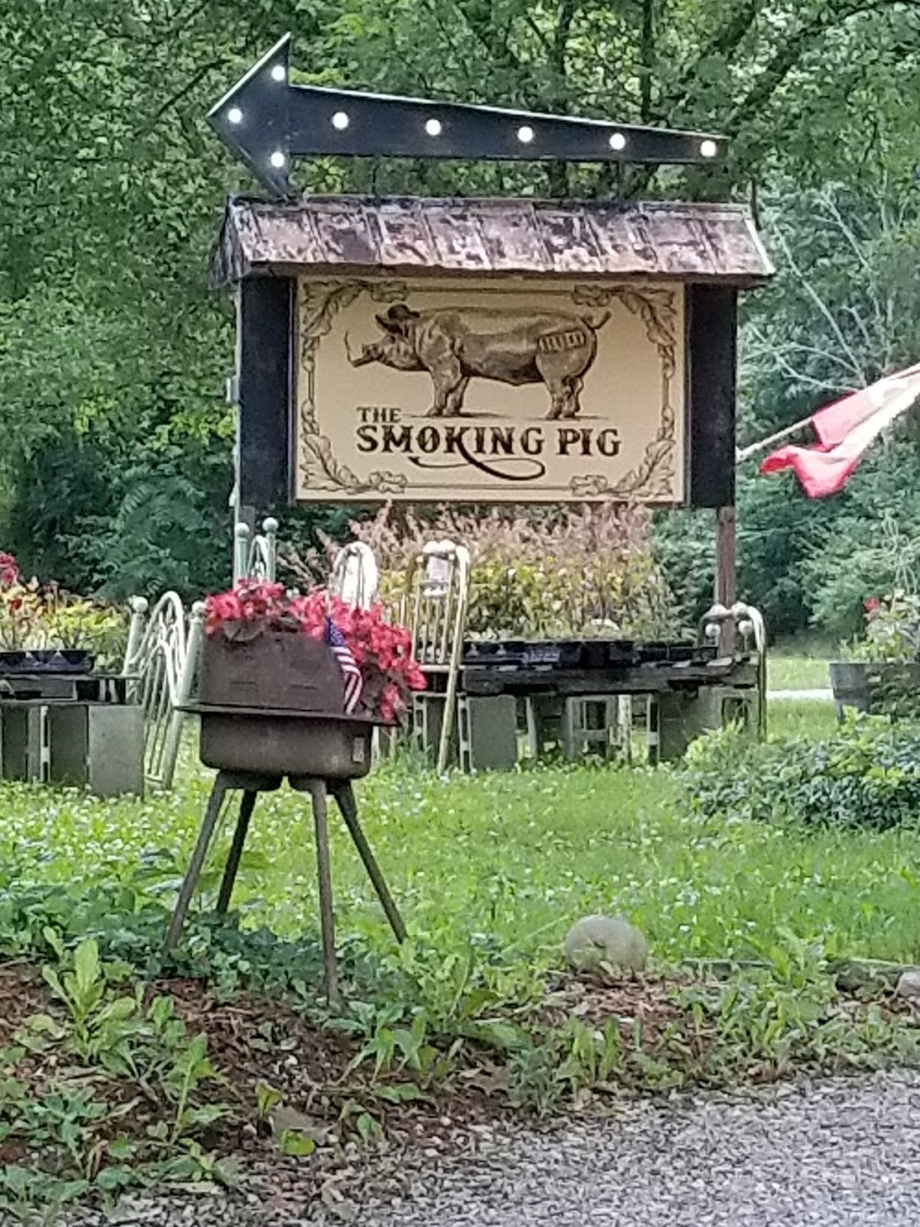 The Smoking Pig | 8596 N, Old US Hwy 27, Butler, KY 41006, USA | Phone: (859) 982-1361