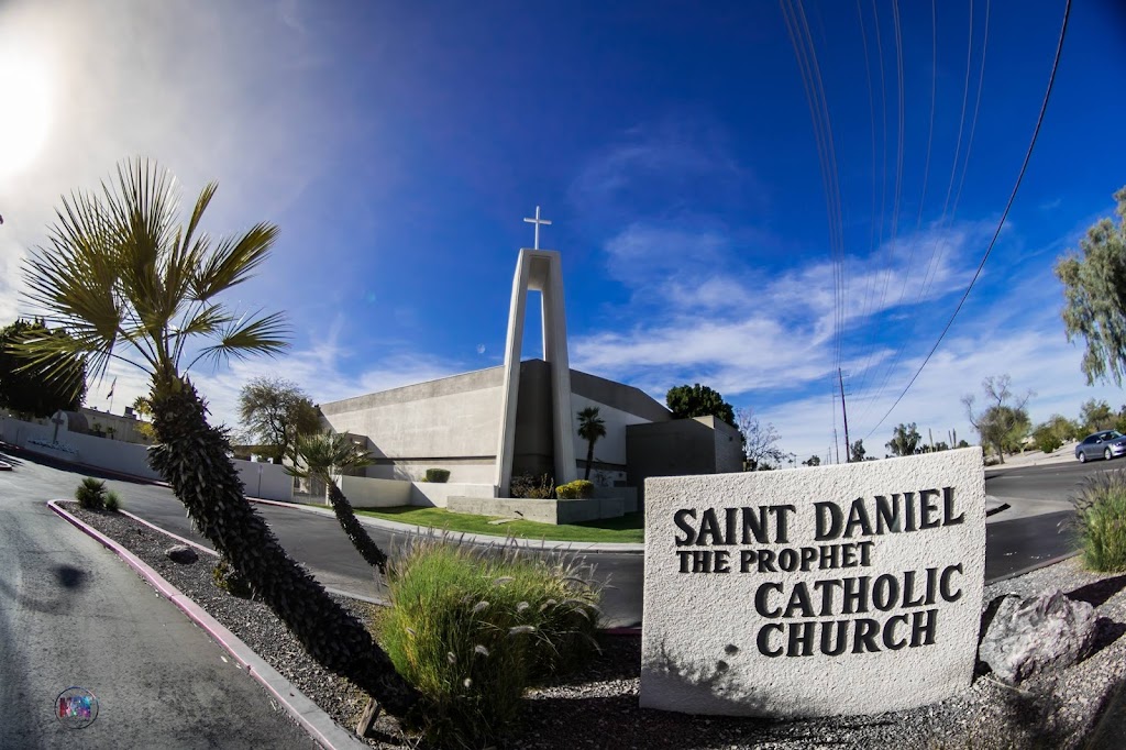 Saint Daniel the Prophet Roman Catholic Church | 1030 Hayden Rd, Scottsdale, AZ 85257, USA | Phone: (480) 945-8437