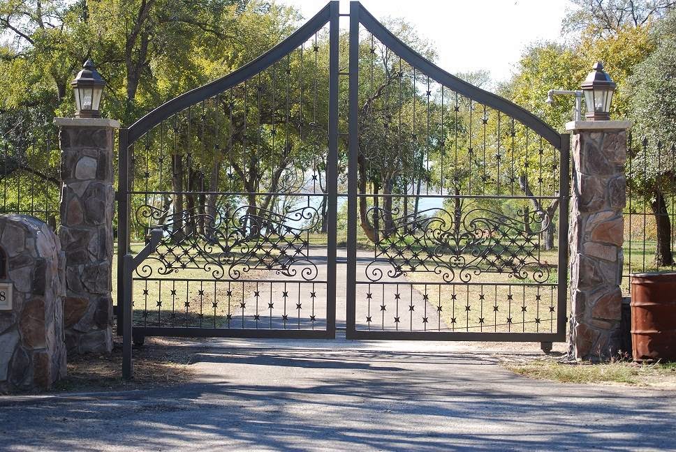 Massey Gates | 2040 TX-199, Azle, TX 76020, USA | Phone: (817) 861-0206